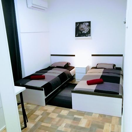 Zpula Center Studio Apartments Exterior foto
