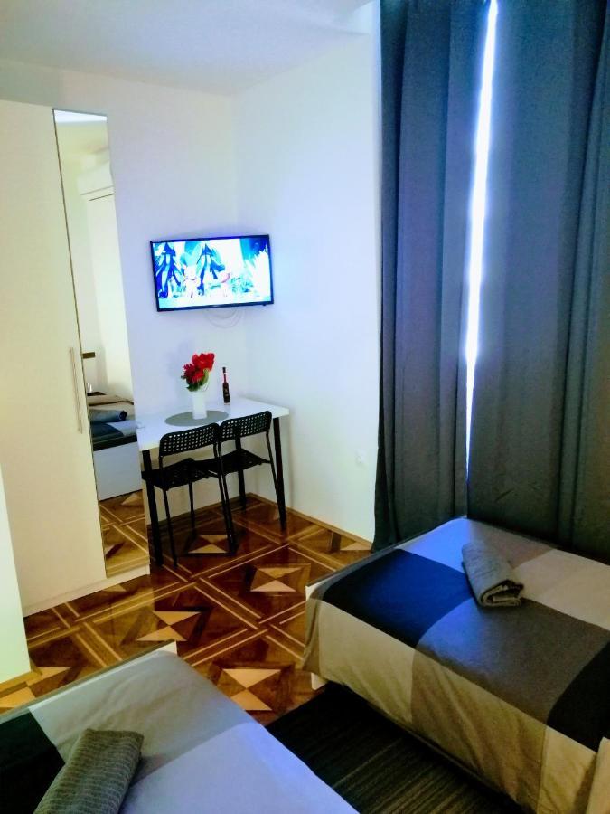 Zpula Center Studio Apartments Exterior foto