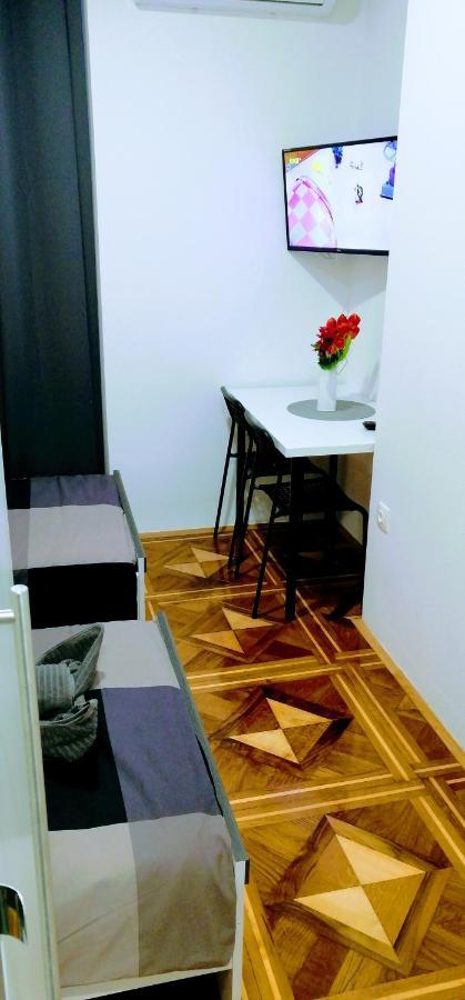Zpula Center Studio Apartments Exterior foto